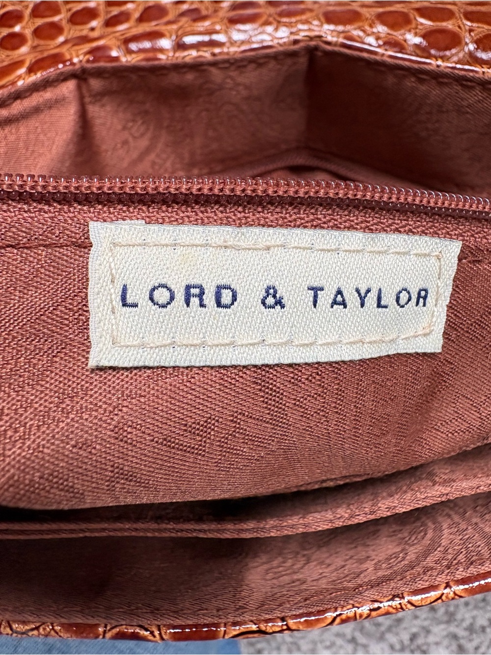 VNTG Lord & Taylor Croc Embossed Leather Shoulder Bag Retro Brown Corporate - Picture 4 of 16